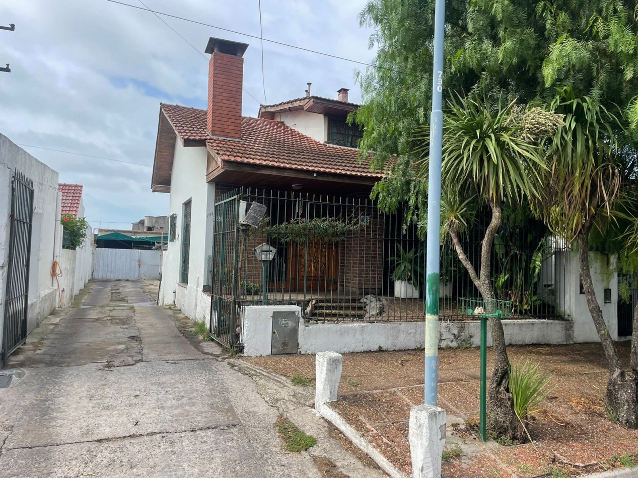 CASA mas DEPOSITO - Zona Puerto - Industrial Pesquera - APTO CREDITO