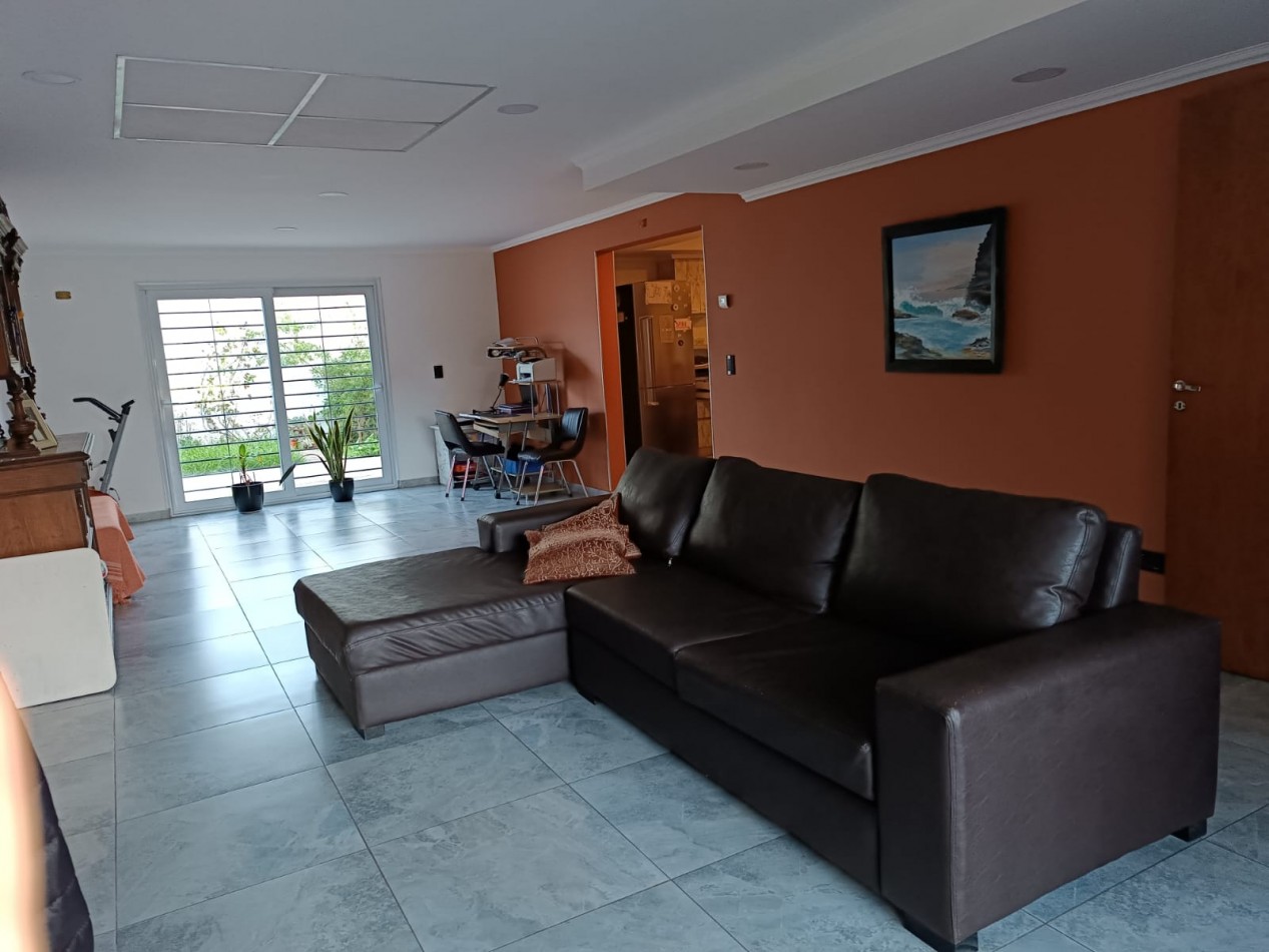 Casa 5 ambientes estilo moderno Zona Mundialista - Mar del Plata -
