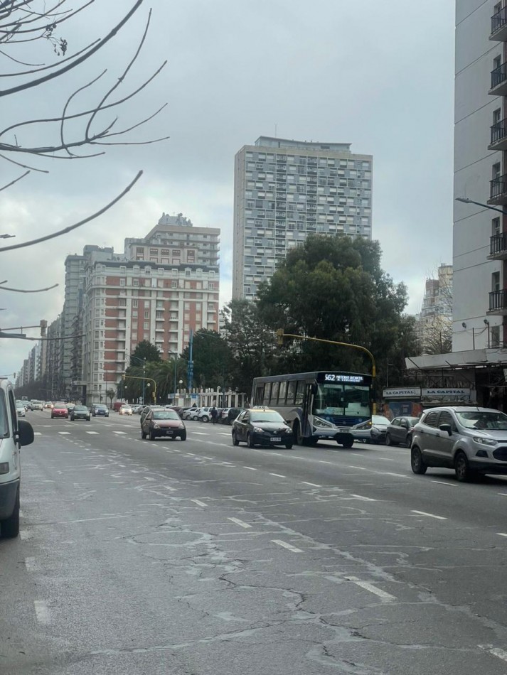 2 ambientes contrafrente - Centro