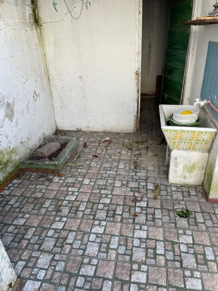 VENTA DE CASA EN PH - 2 AMBIENTES - LAS AVENIDAS