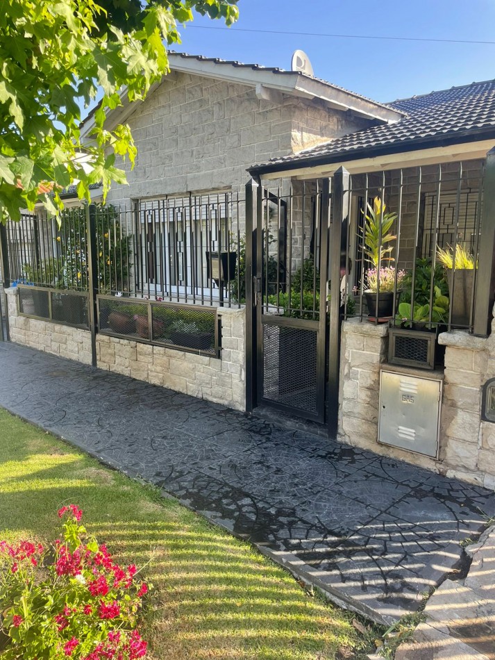 ALQUILER VERANO 2025 - CASA 3 AMB - PUNTA MOGOTES