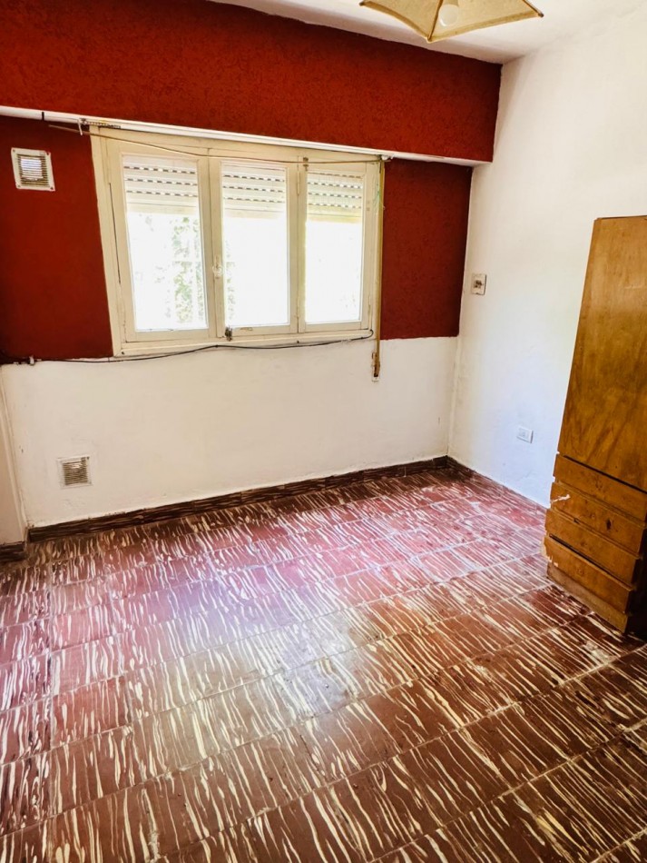Casa 3 amb con cochera + dpto 2 amb - APTA CREDITO