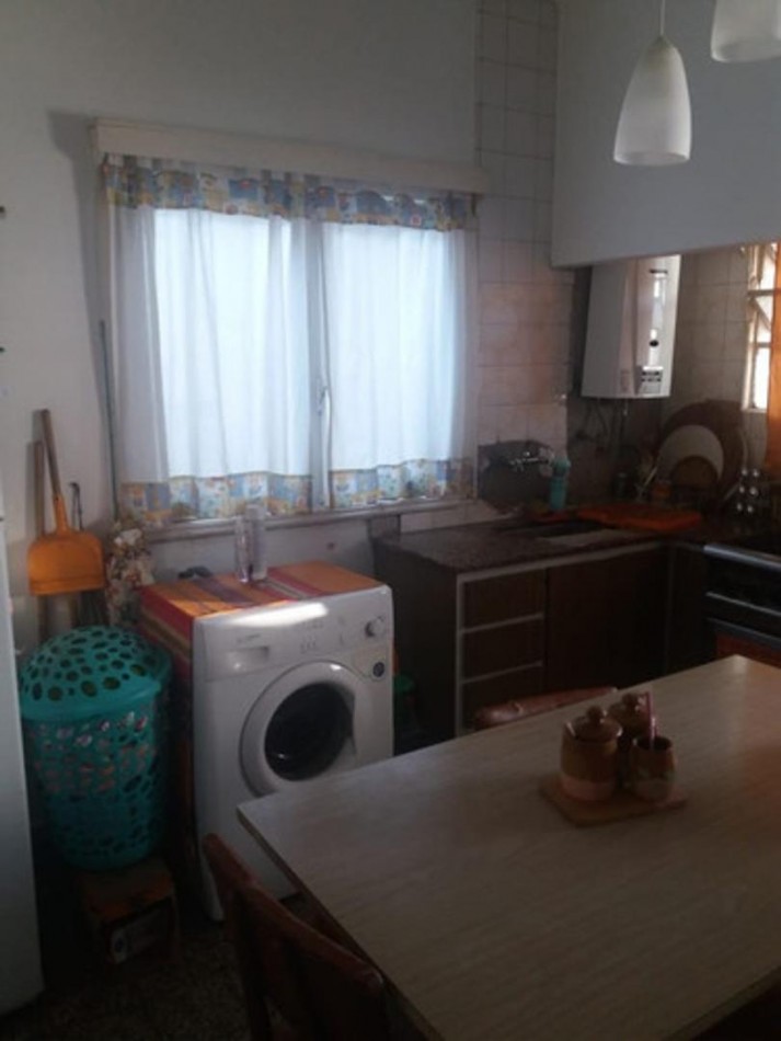 Casa 3 amb + 2 dptos 2 amb en block - Puerto