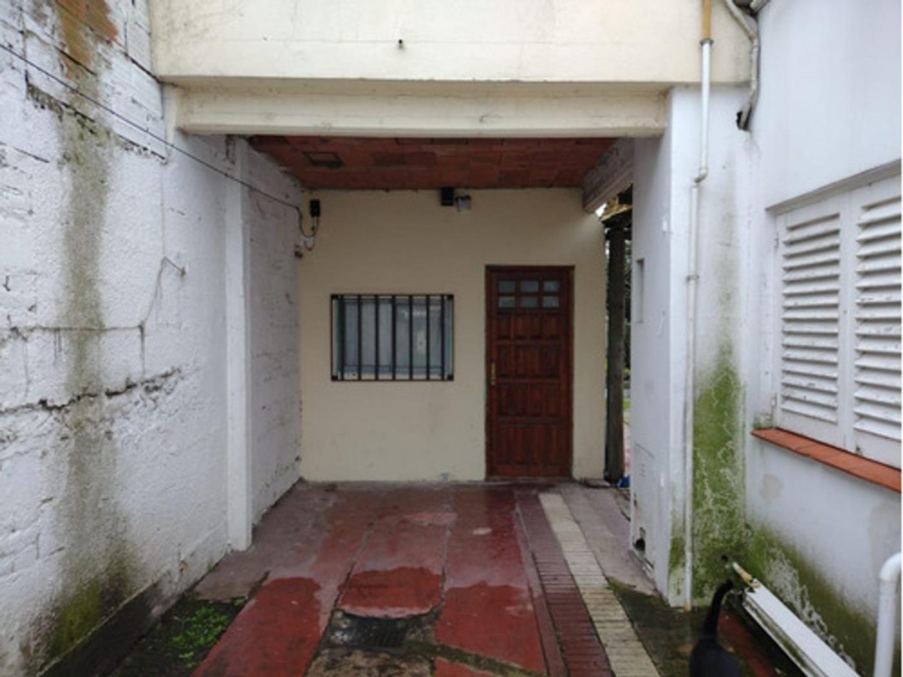 Casa 3 amb + 2 dptos 2 amb en block - Puerto