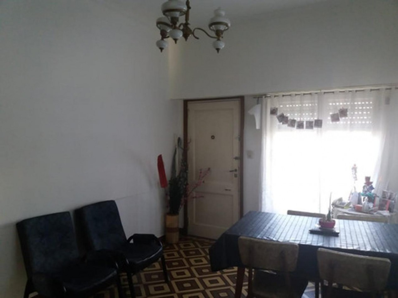 Casa 3 amb + 2 dptos 2 amb en block - Puerto