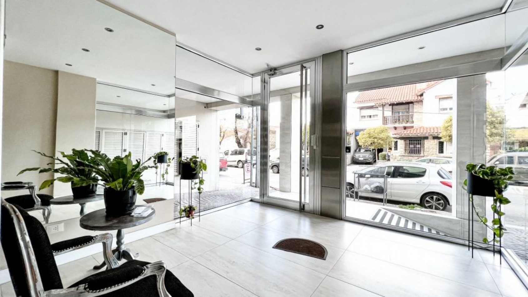 Semipiso 3 ambientes Con Cochera - Plaza Mitre