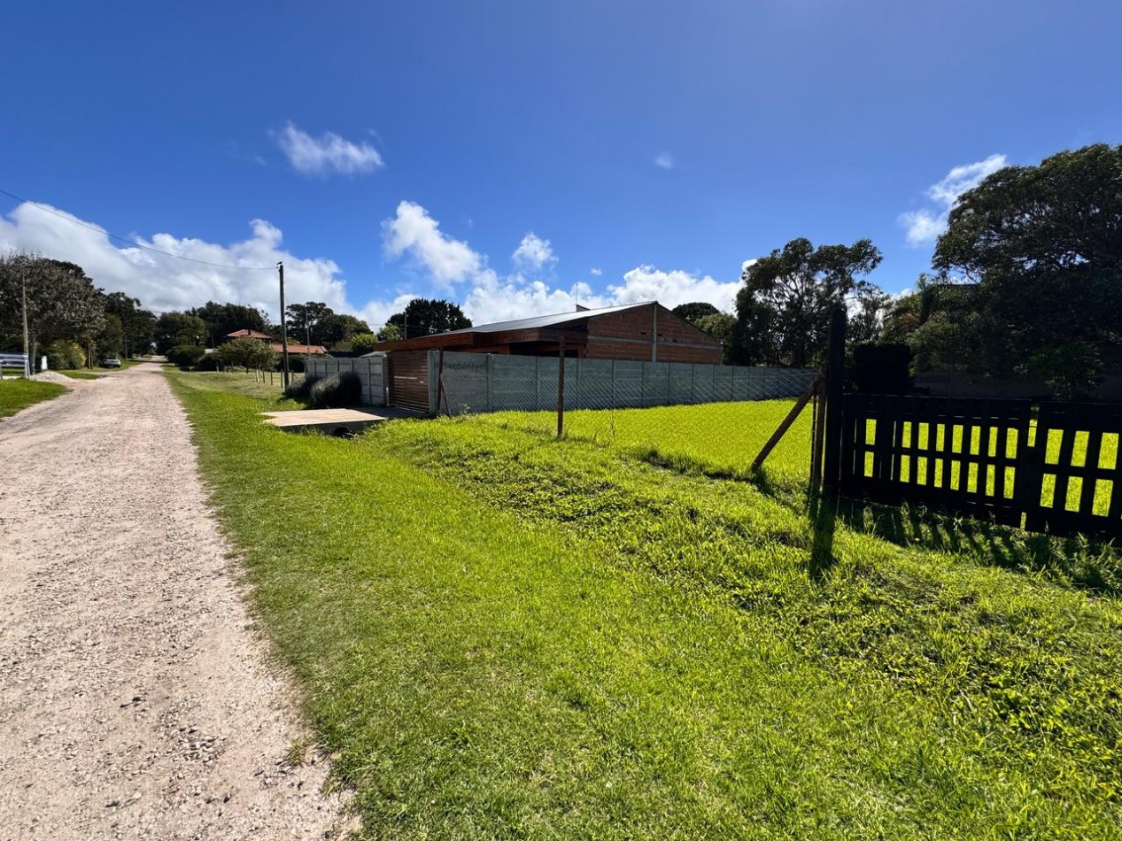LOTE FRENTE AL MAR - ACCESO A PLAYA - ACANTILADOS