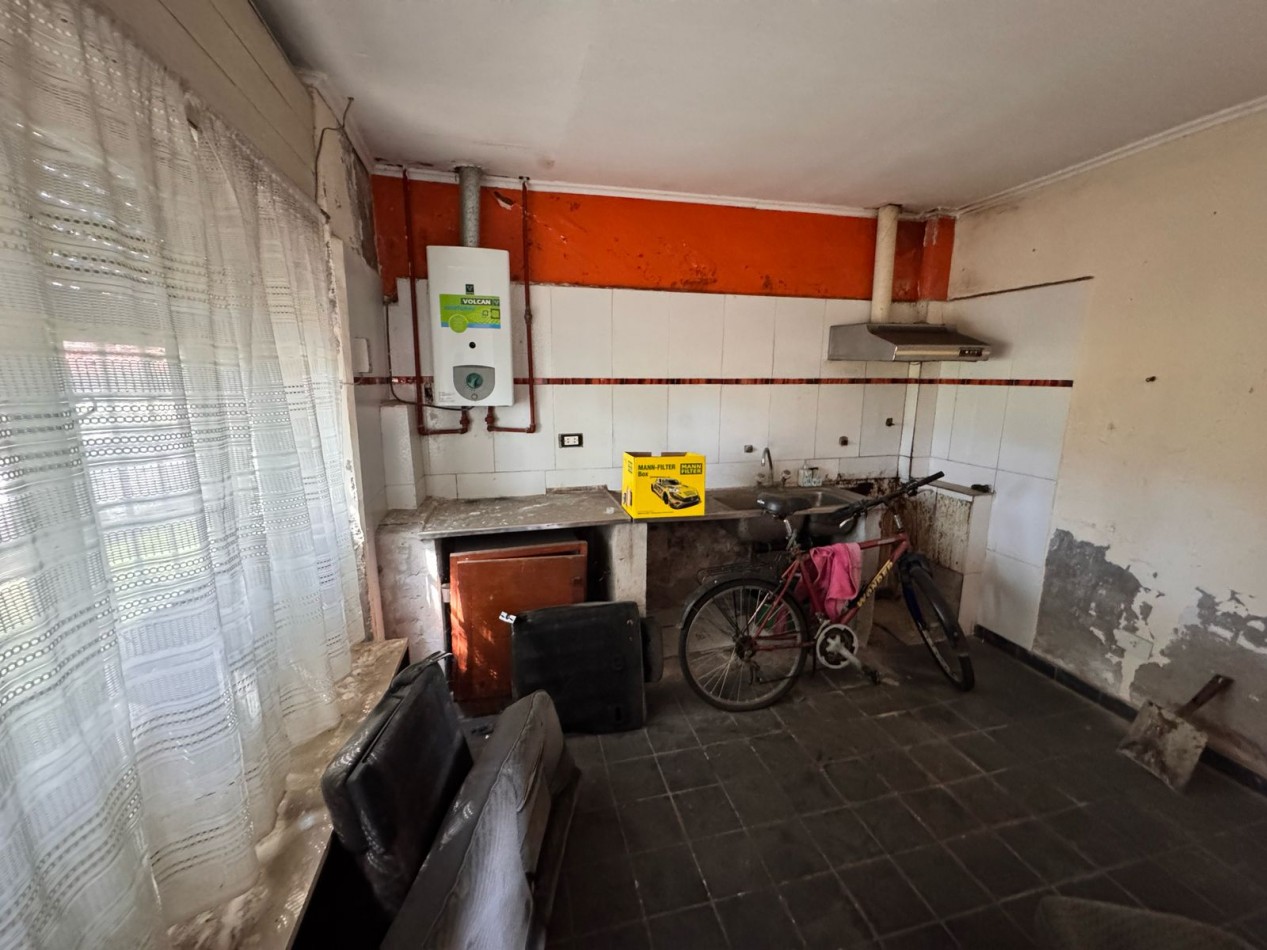 LOTE CON CONSTRUCCION PARA DEPOSITO/GALPON - LAS AVENIDAS