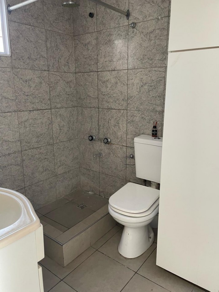 Departamento 2 ambientes a la calle - MACROCENTRO - Av. Indep - Mar del Plata VENTA