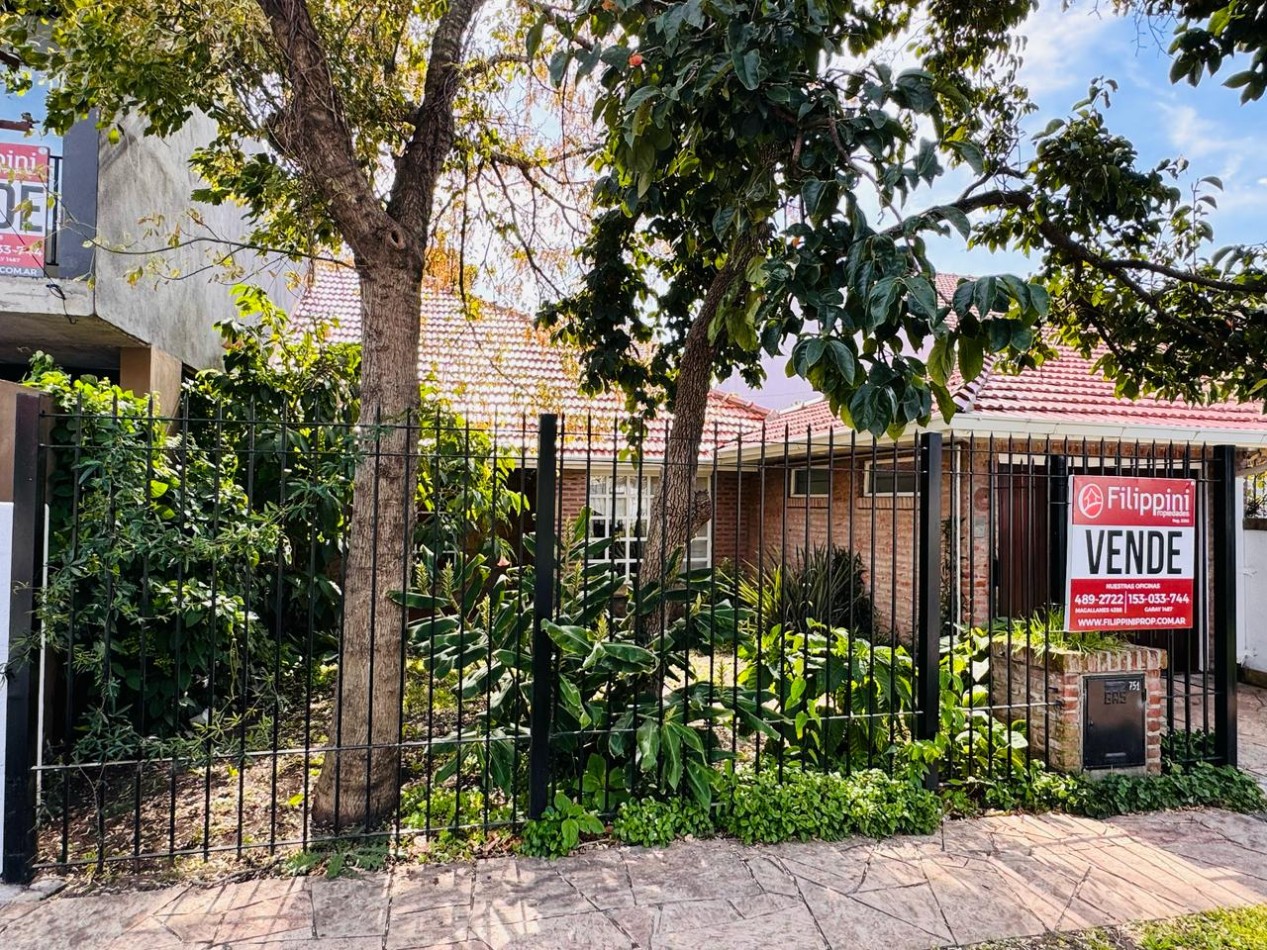 CHALET 5 AMBIENTES - ZONA MUNDIALISTA - APTO CREDITO