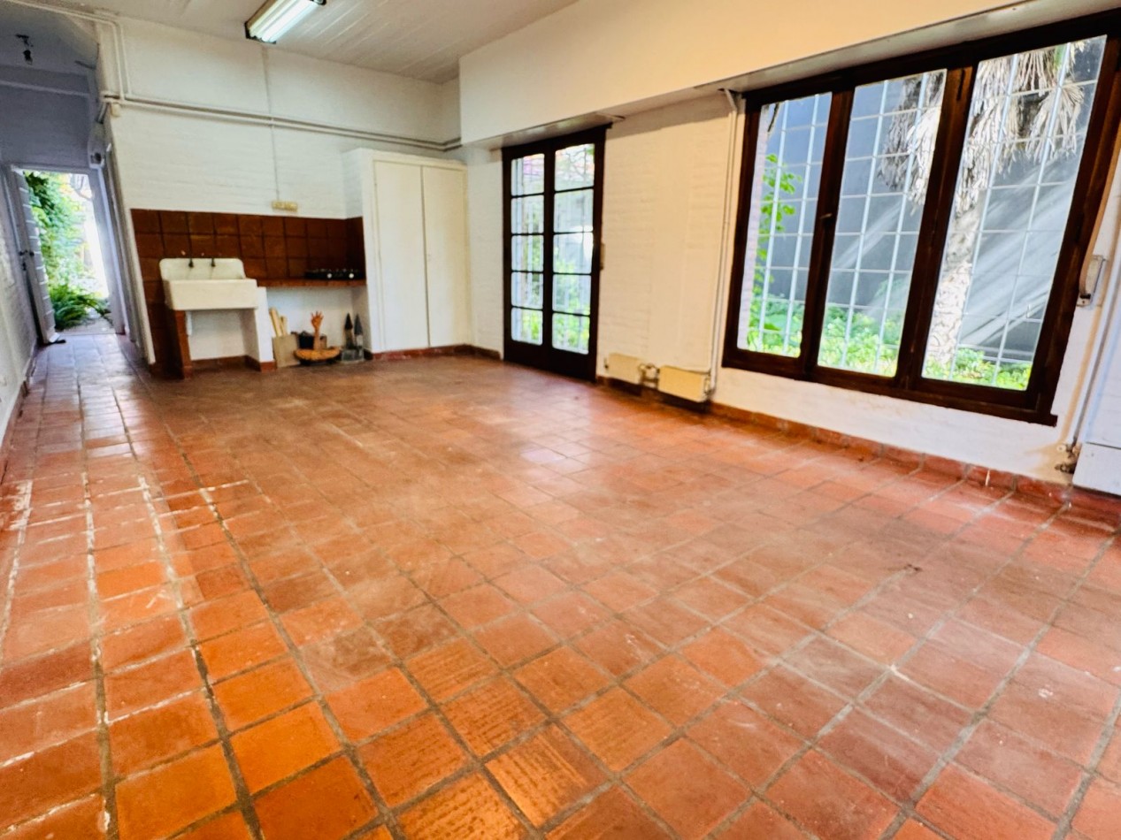 CHALET 5 AMBIENTES - ZONA MUNDIALISTA - APTO CREDITO