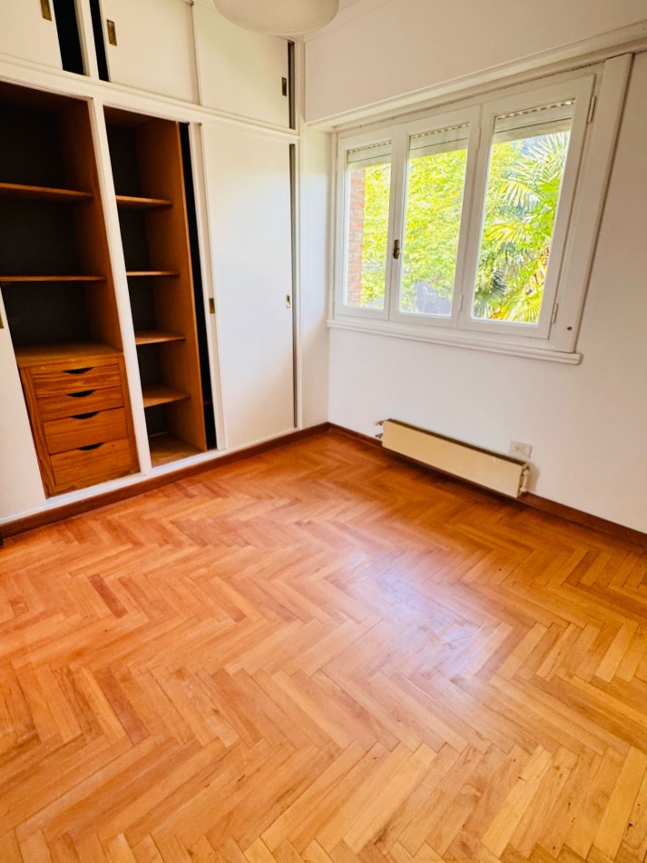 CHALET 5 AMBIENTES - ZONA MUNDIALISTA - APTO CREDITO