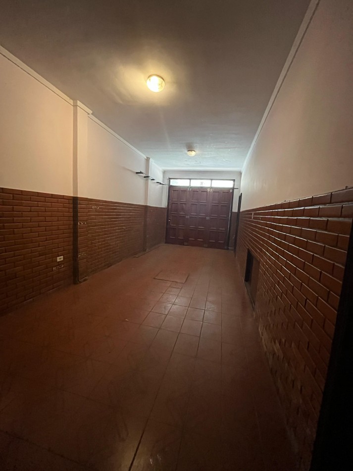 ALQUILER 24 MESES - PH 3 AMBIENTES CON GARAJE - LAS AVENIDAS -