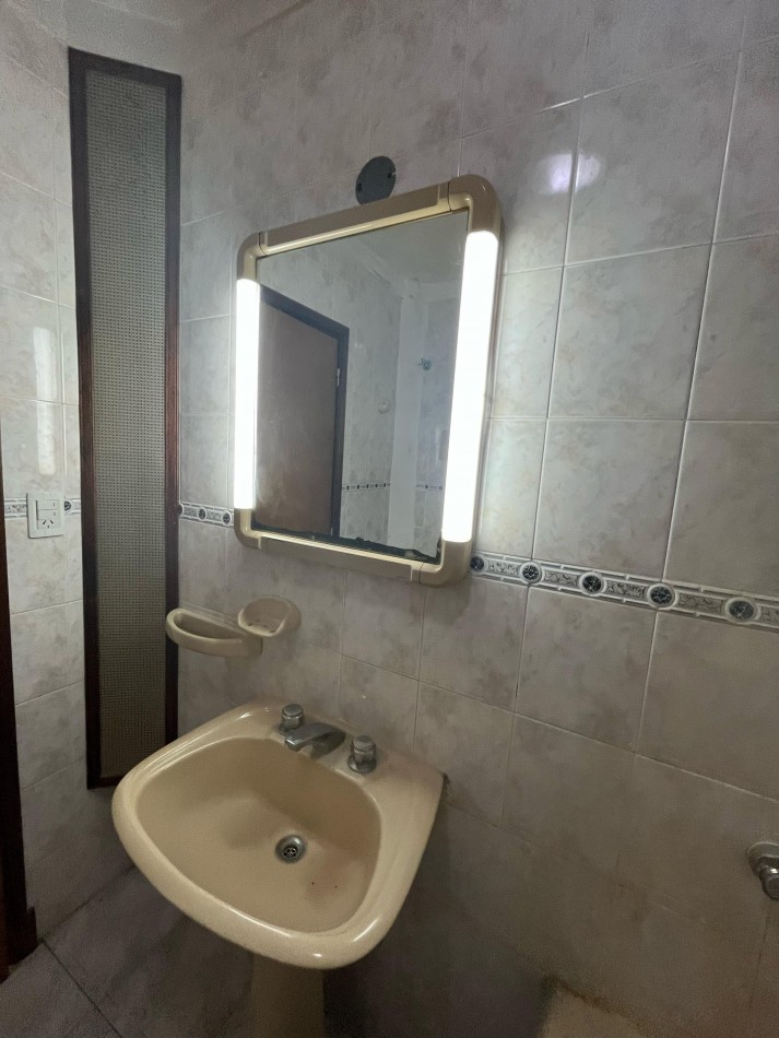 ALQUILER 24 MESES - PH 3 AMBIENTES CON GARAJE - LAS AVENIDAS -