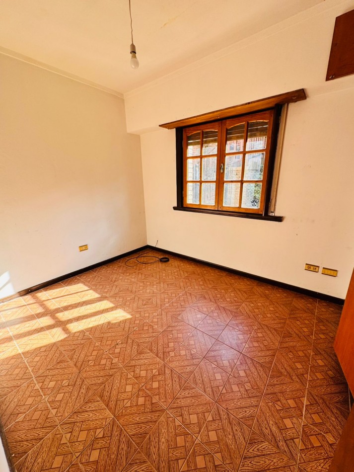 ALQUILER 24 MESES - PH 3 AMBIENTES CON GARAJE - LAS AVENIDAS -
