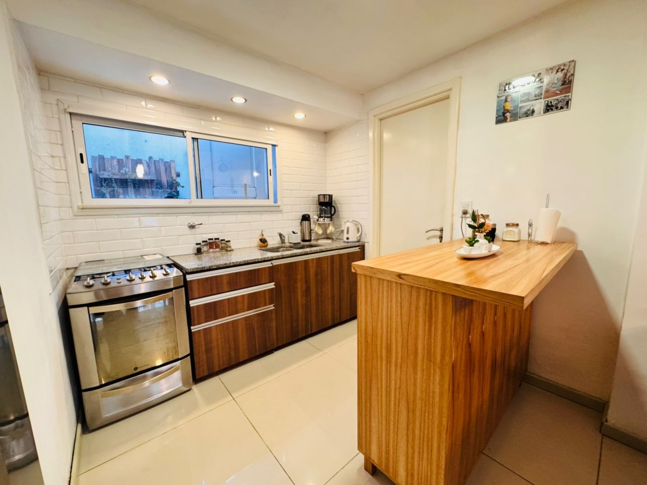 CASA EN PH 3AMB A CALLE CON GARAGE - APTO CREDITO - SAN JOSE
