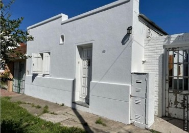 Casa a la calle 3 amb + Dpto - Las Avenidas